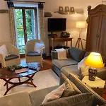 Feriehus Rustico Gatto By Fewotessin